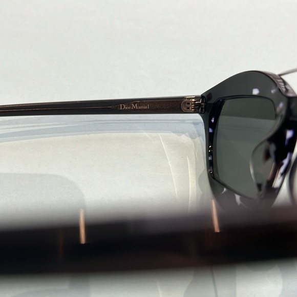 Dior sunglasses for $150 - Picture 3 of 6